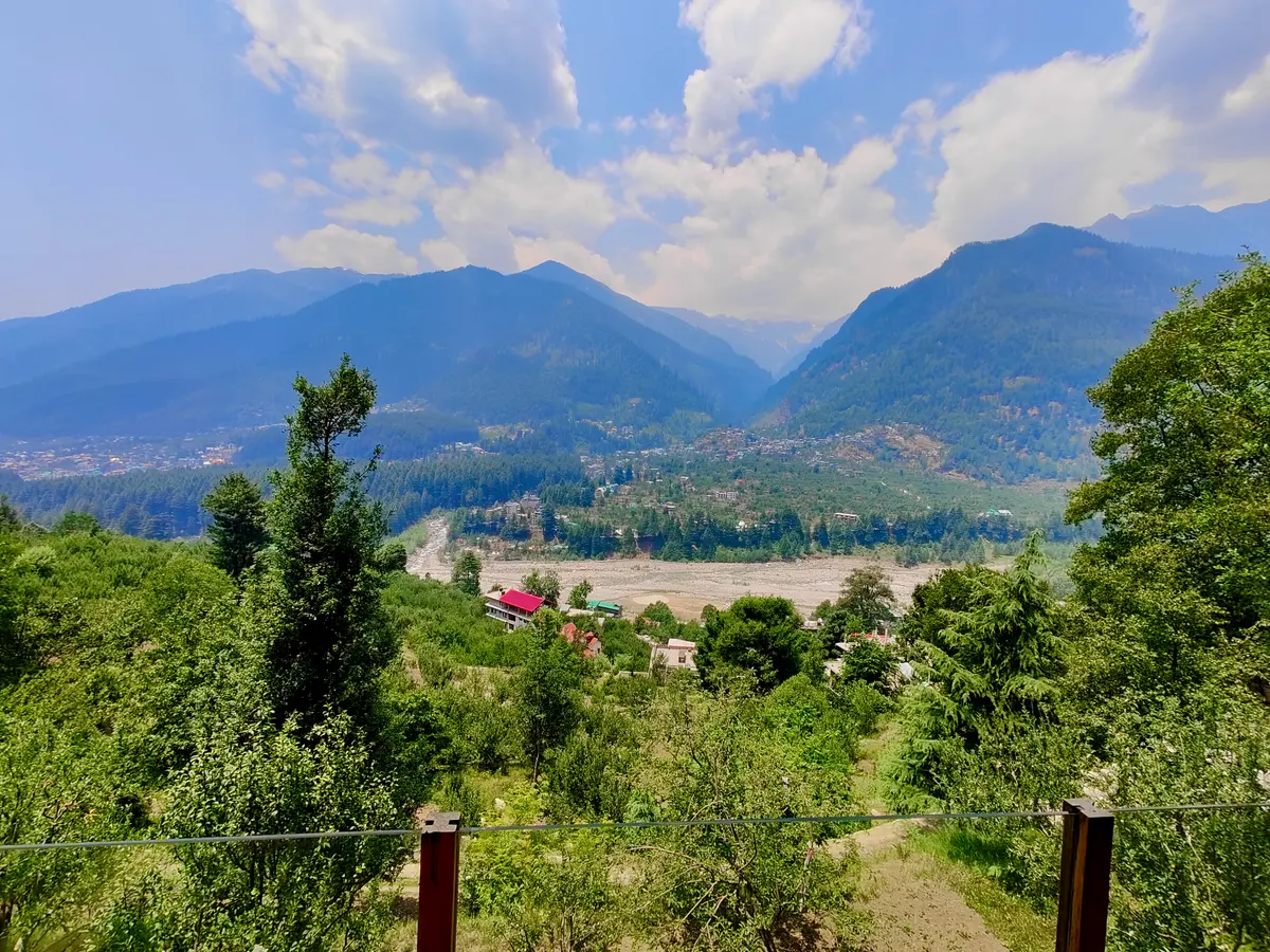 We can hear you say - "I can spend all my life here."