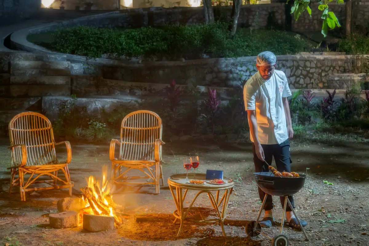 Indulge in barbeque and bonfire in the woods!