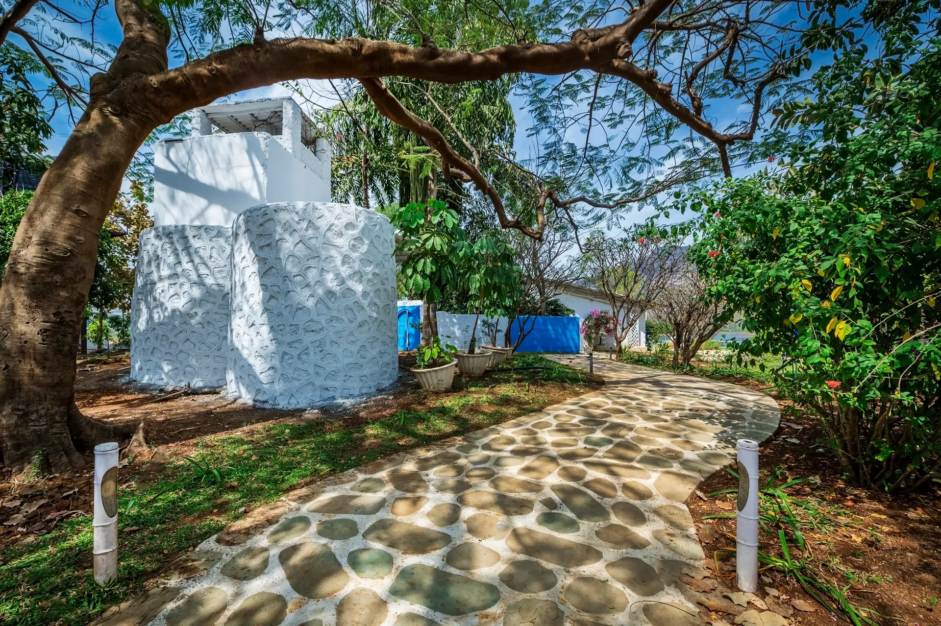 Image 33 of the property