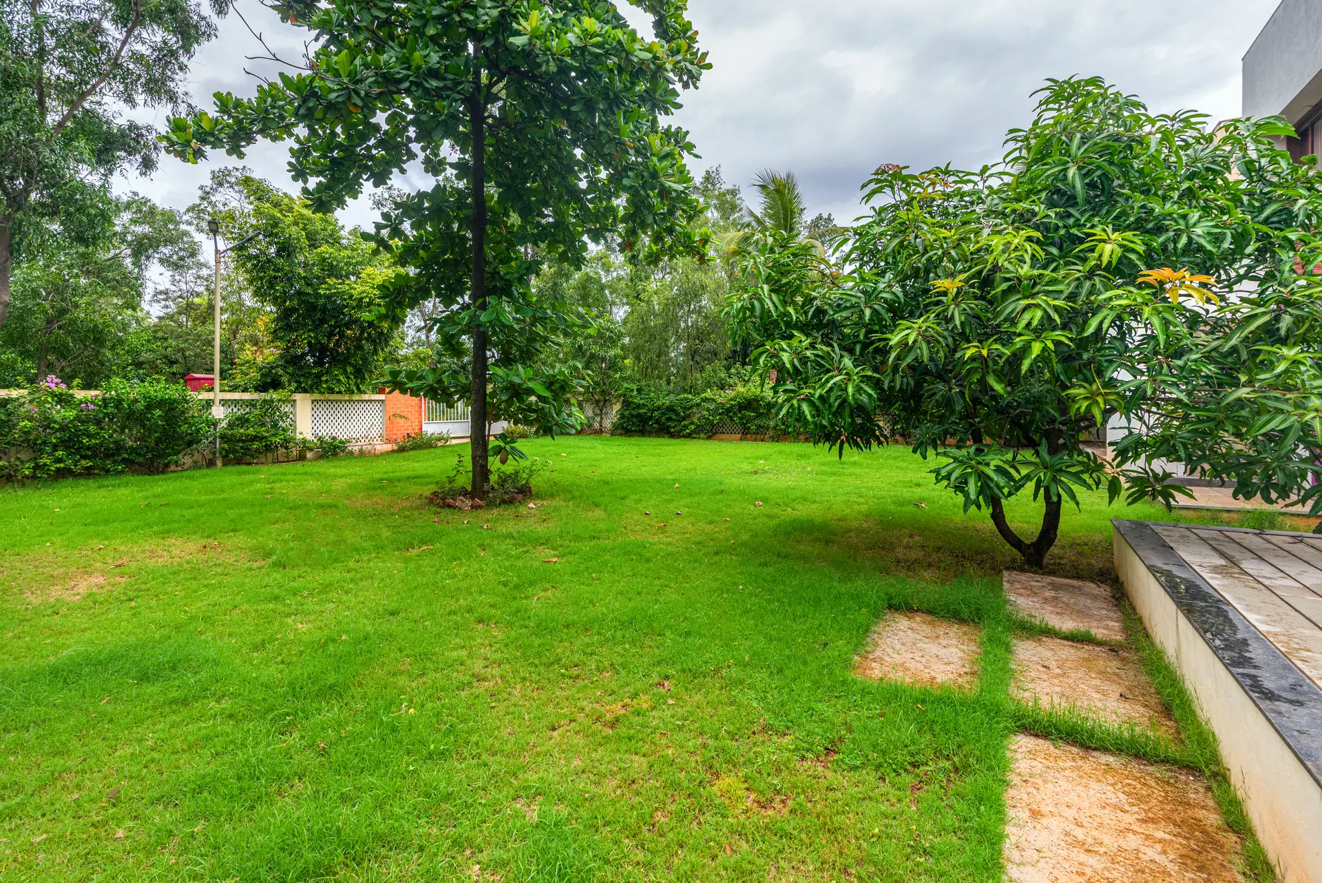 Image 5 of the property