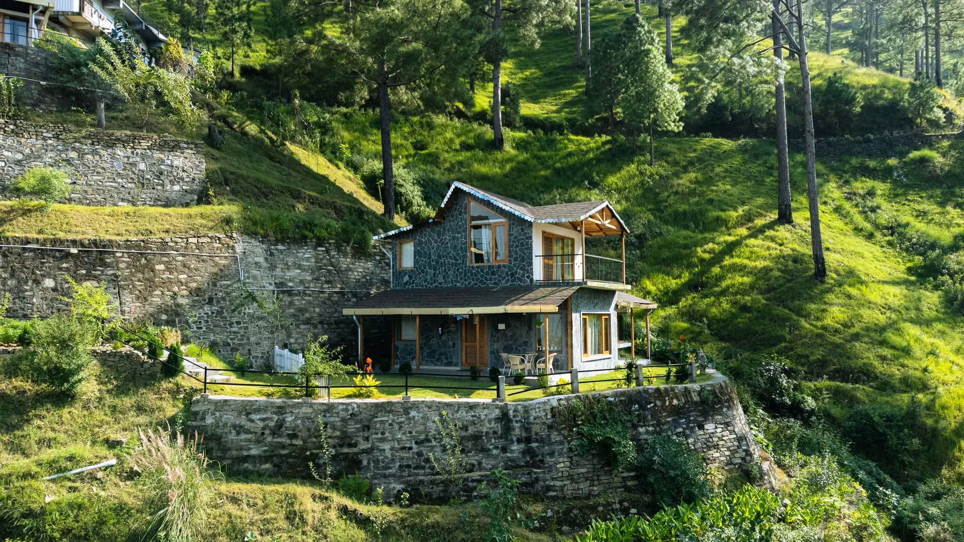 Image 10 of the property