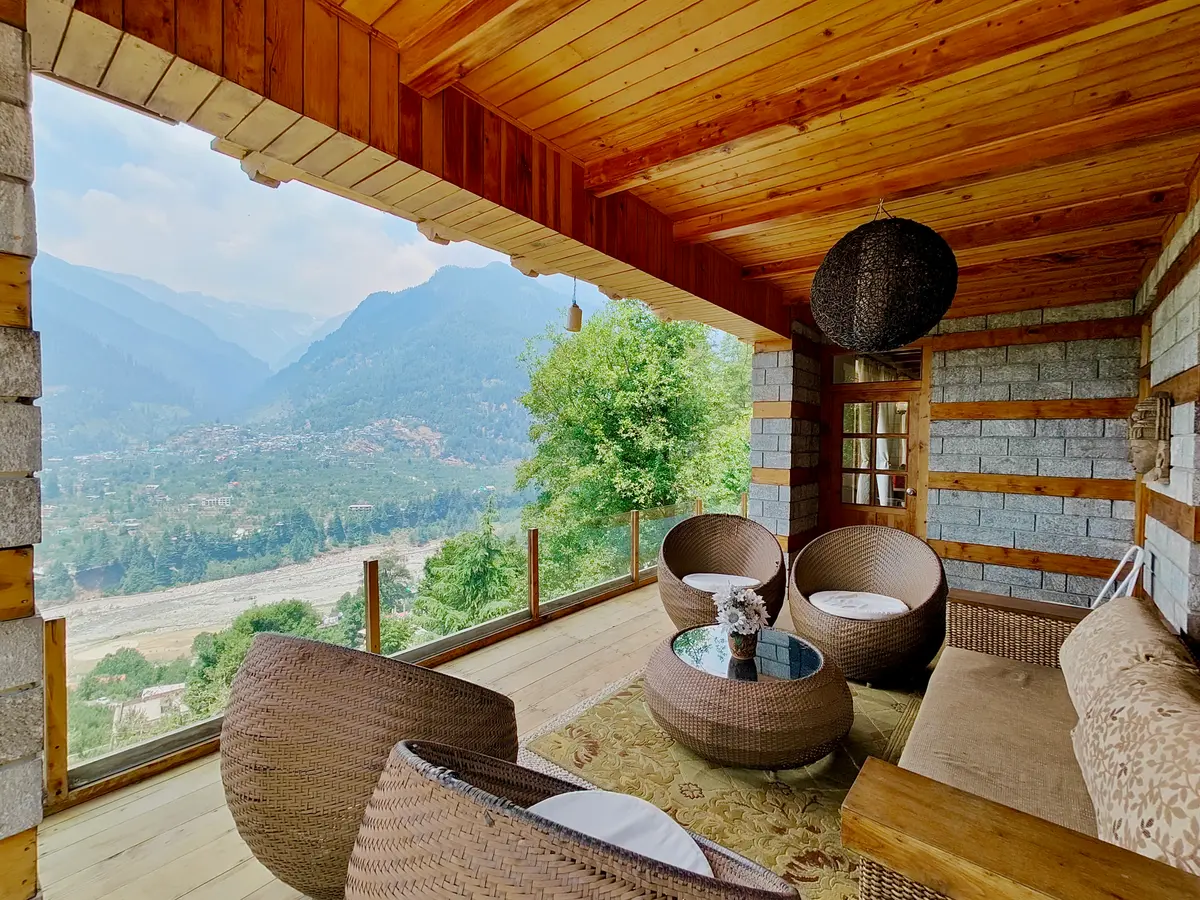 Just your loved ones, this view and you...