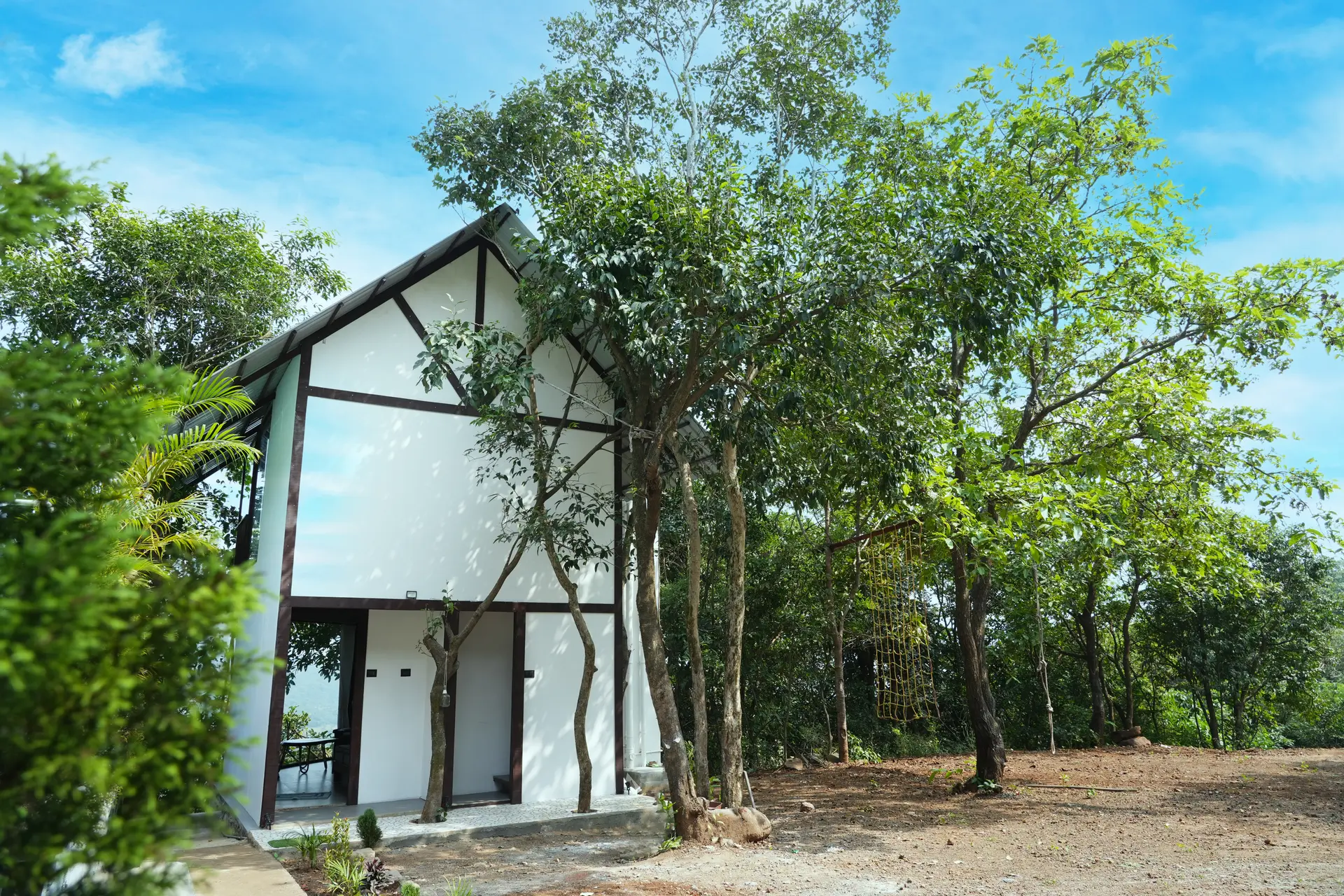 Image 6 of the property