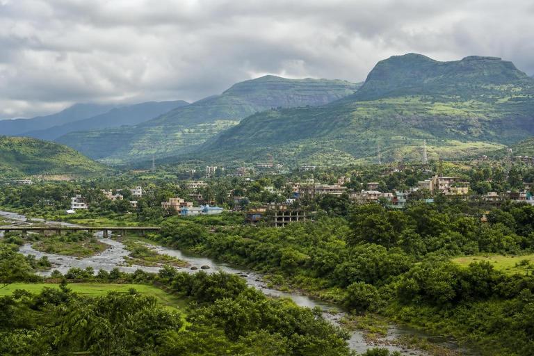 Igatpuri town — AI-generated illustration