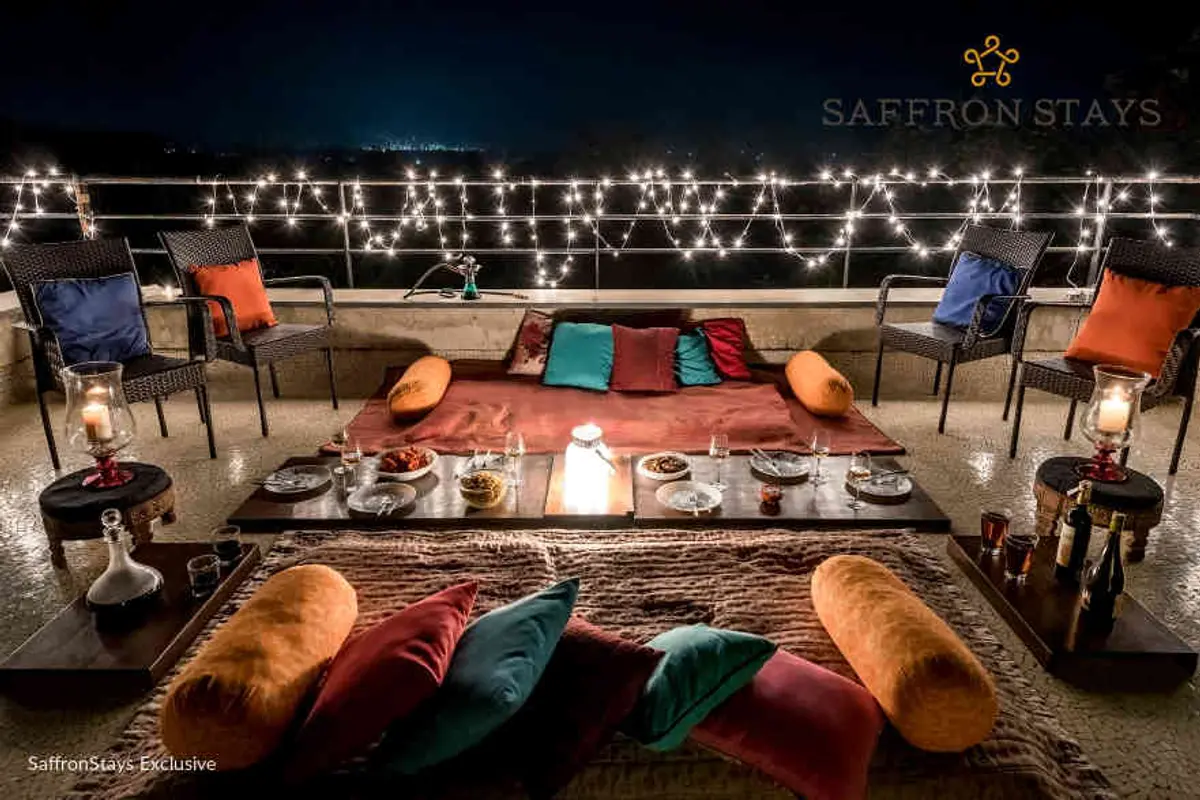 Host a cool cocktail party on the terrace for your family and friends.