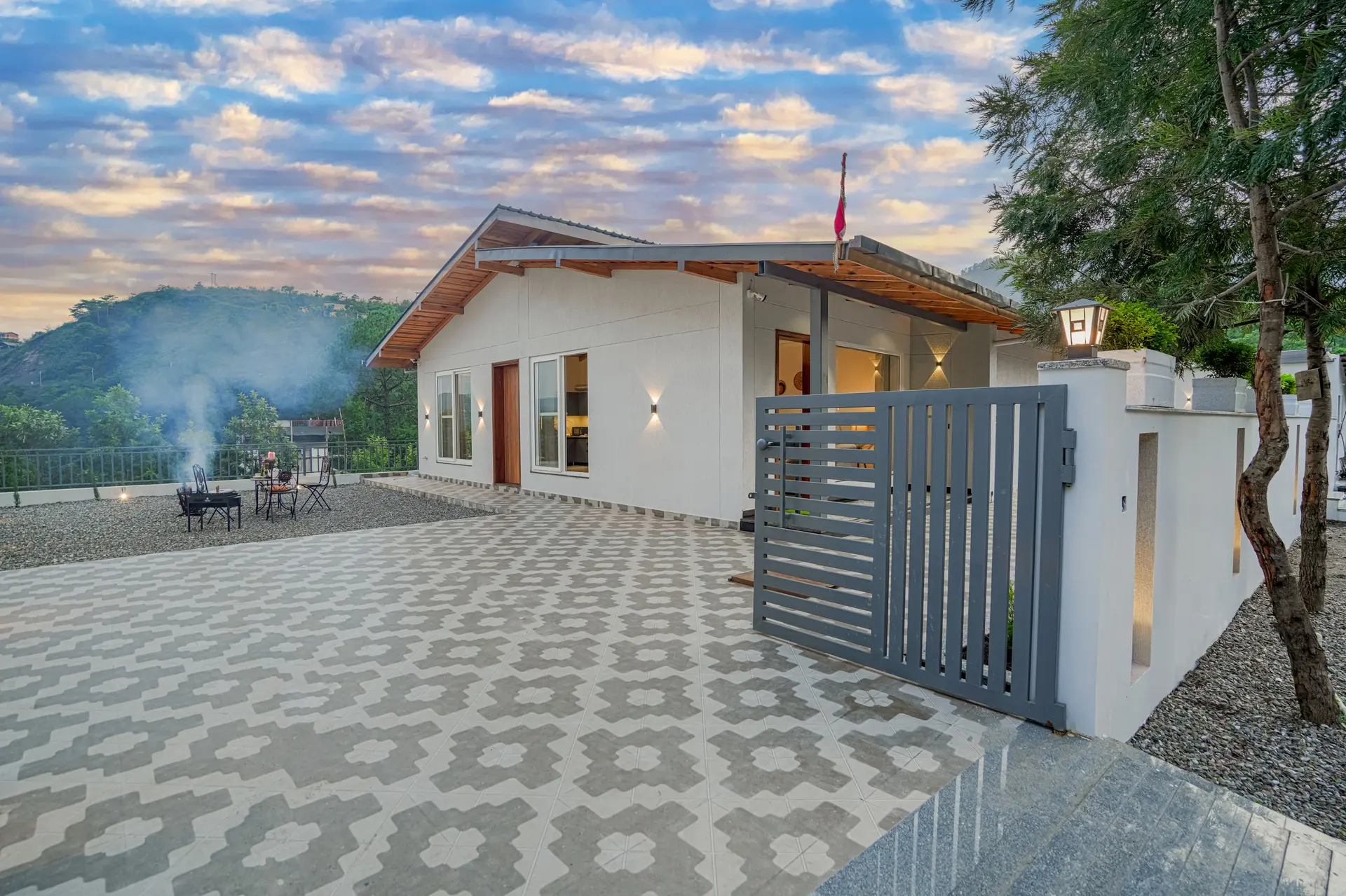 Image 30 of the property