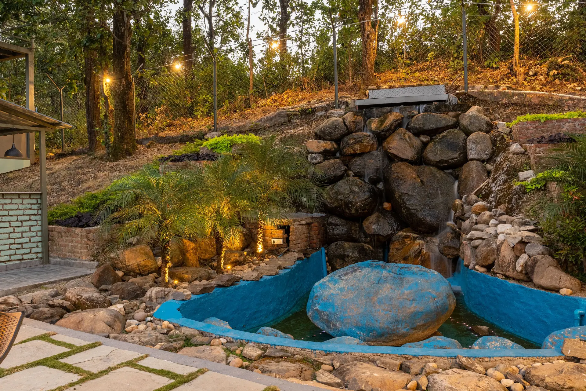 Image 13 of the property