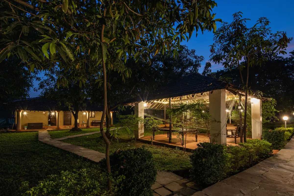 You can find many such spots to take a breather between your estate walks, badminton games and football tournaments.