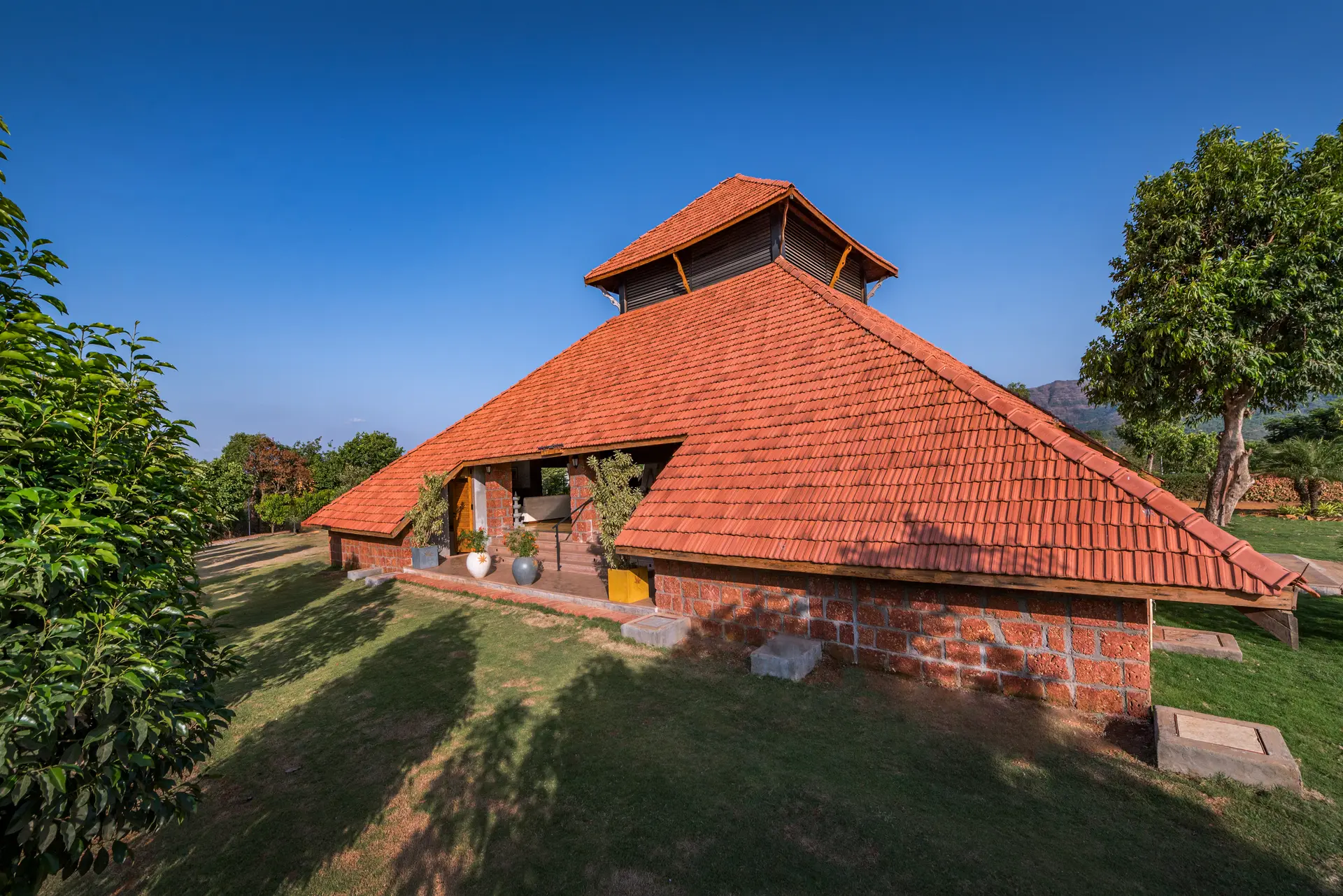 Image 29 of the property