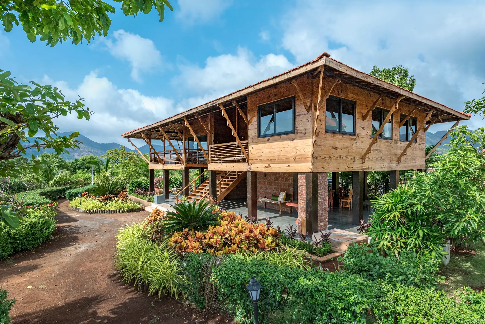 SATORI ~ WoodHouse (2 bedroom Cottage) - Mulshi, Lonavala, Maharashtra