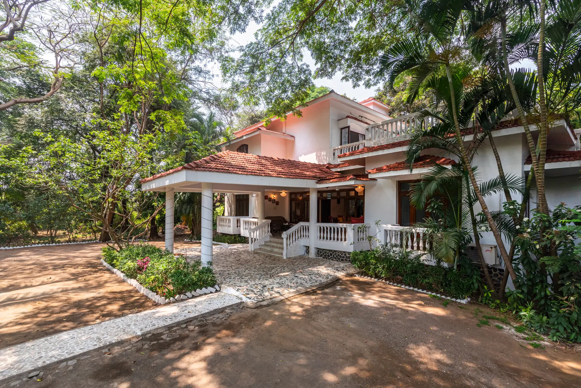 Image 6 of the property