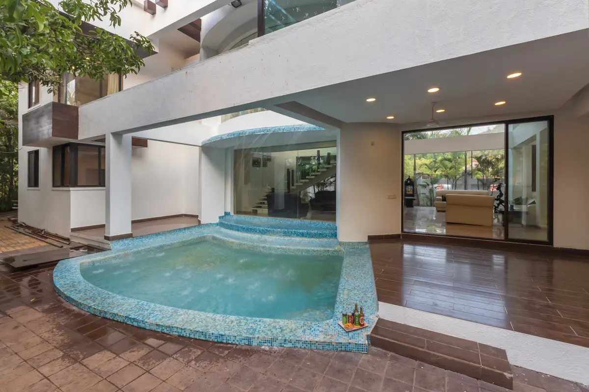 How about a dip in the plunge pool? 