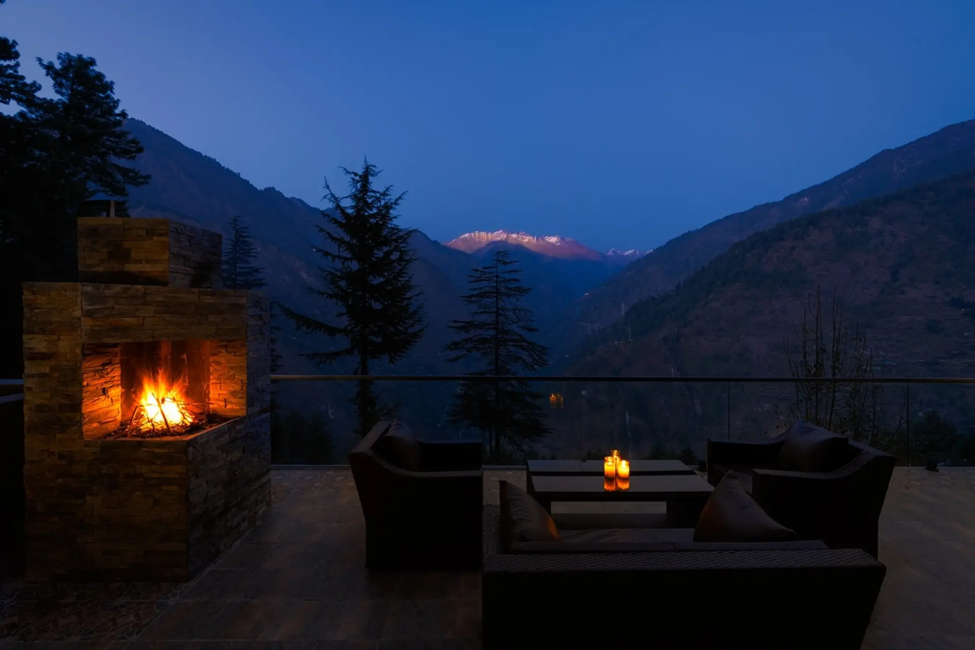 Hillstation Over Tirthan Valley - Banjar, Himachal Pradesh