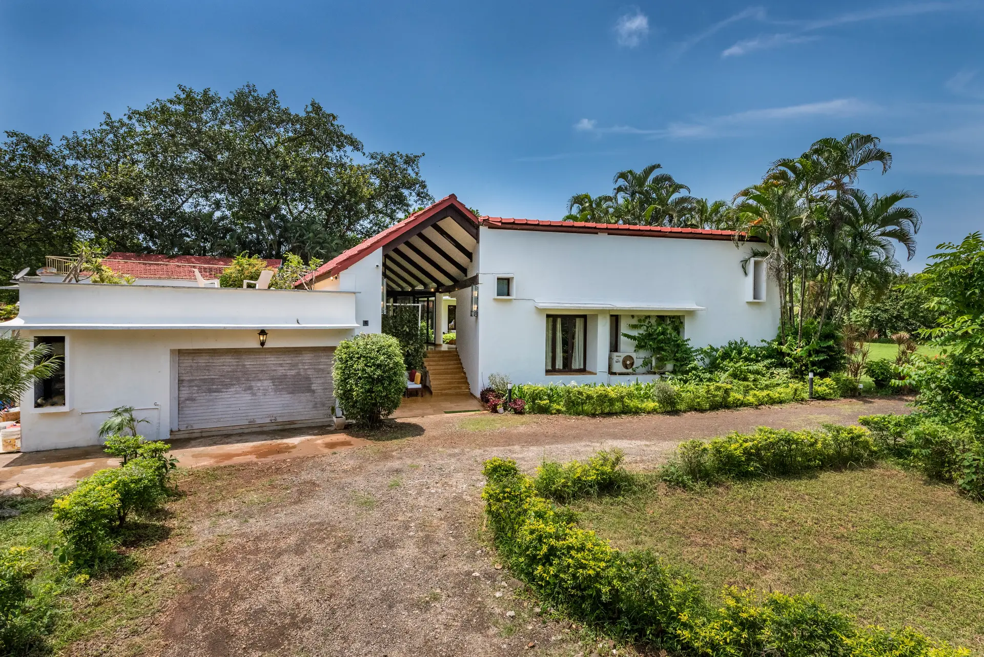 Image 12 of the property
