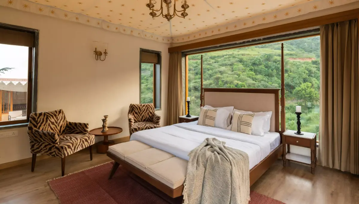 Luxurious bedroom, your peaceful haven