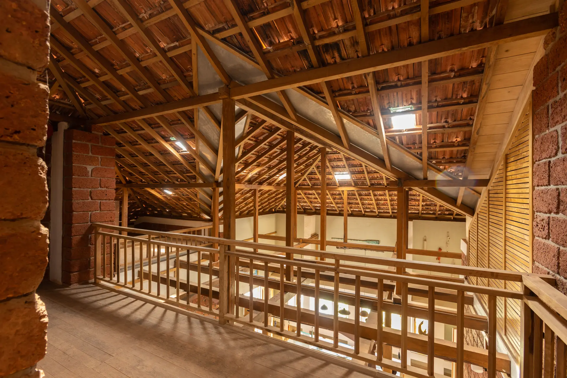 Image 24 of the property