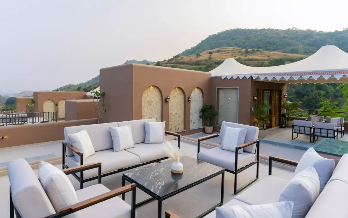 Serene rooftop retreat, perfect for relaxation