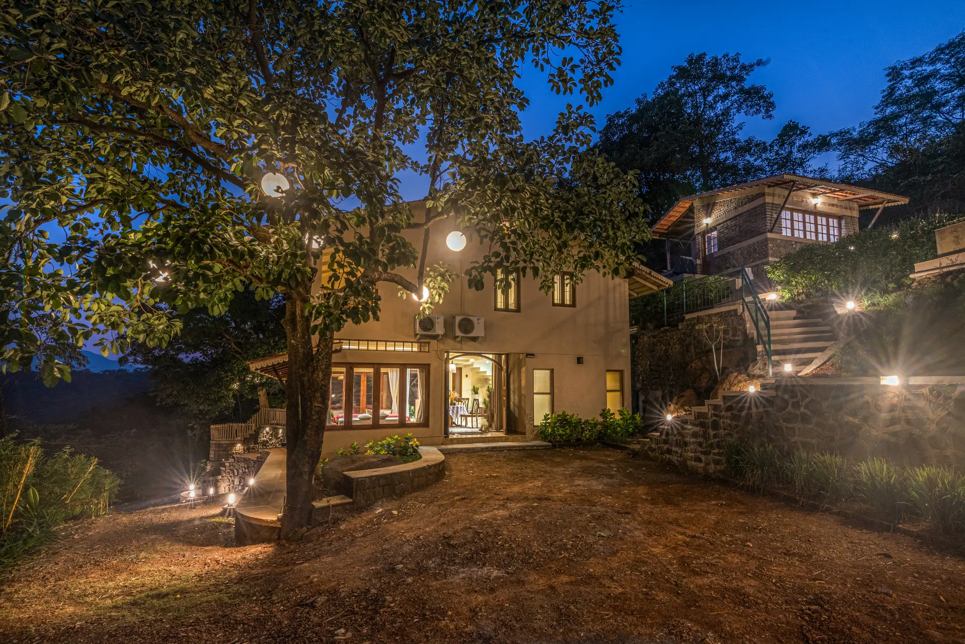 Image 24 of the property