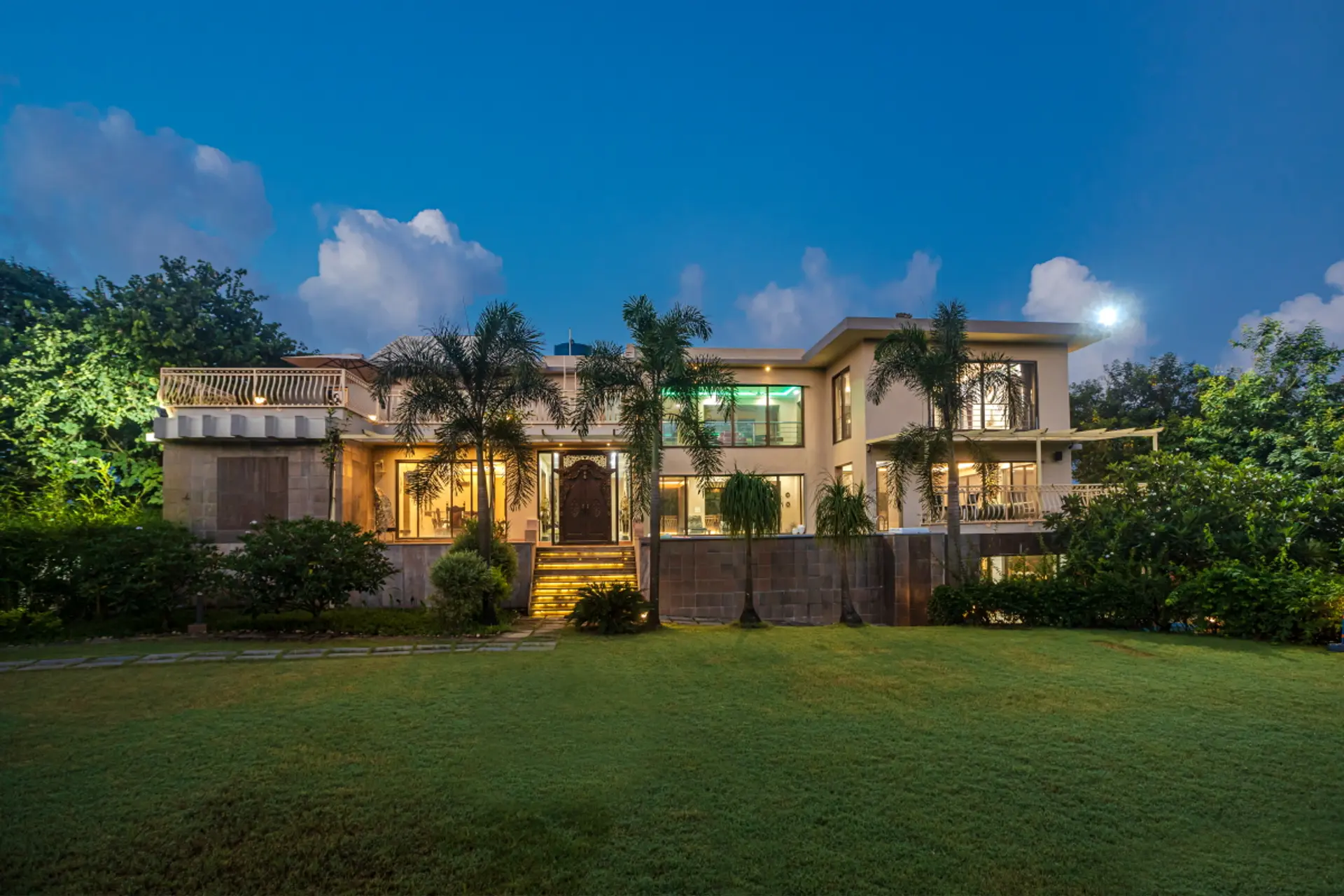 Image 9 of the property
