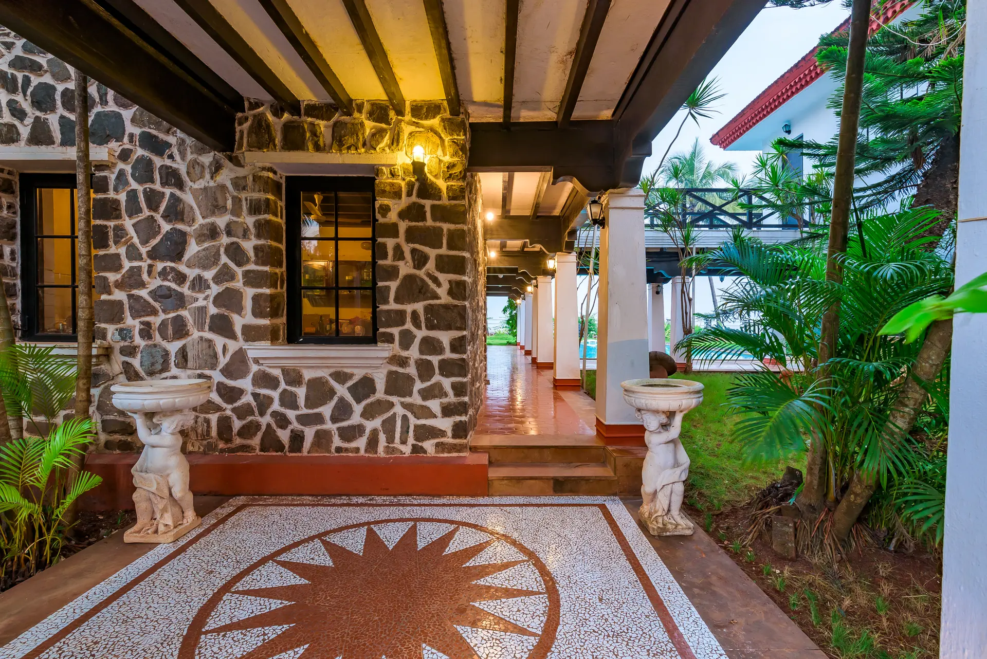 Image 23 of the property