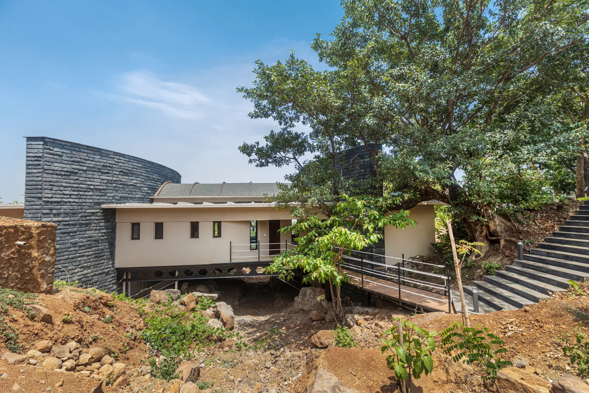 Image 31 of the property
