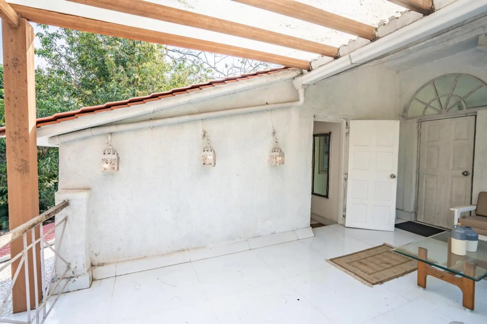 Image 50 of the property