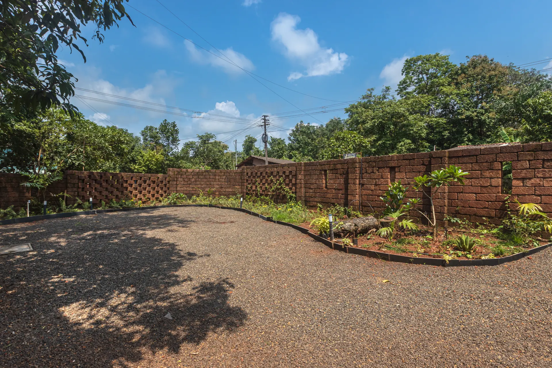 Image 35 of the property