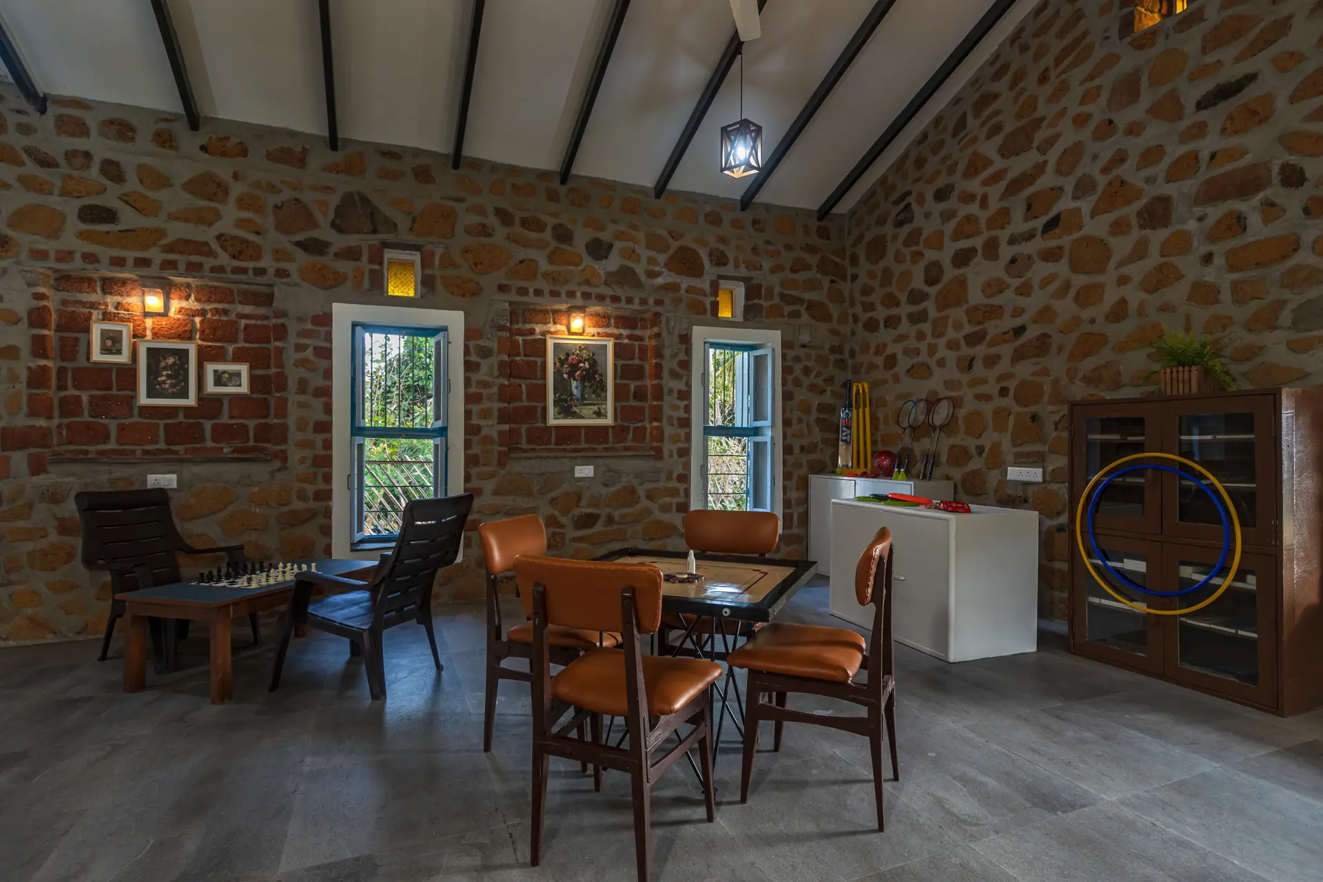 Image 11 of the property