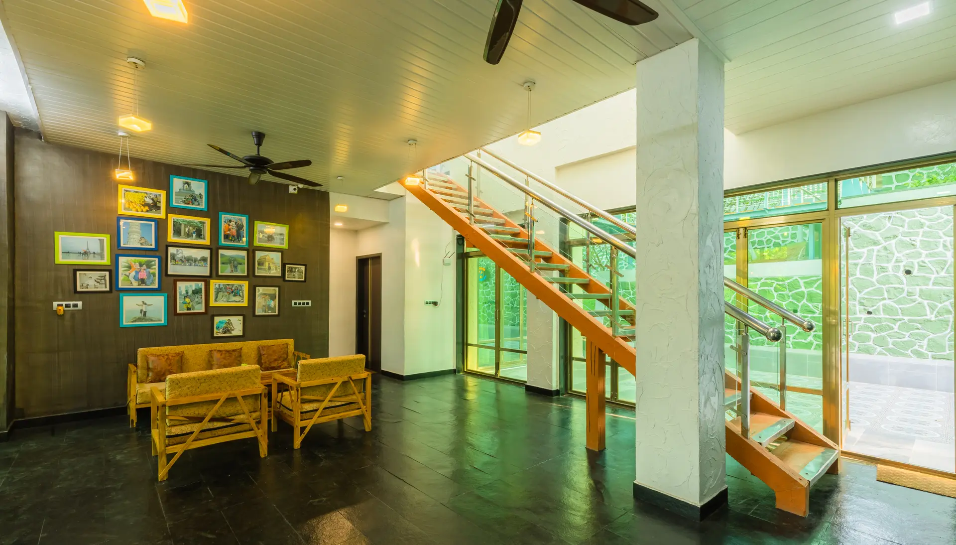 Image 10 of the property