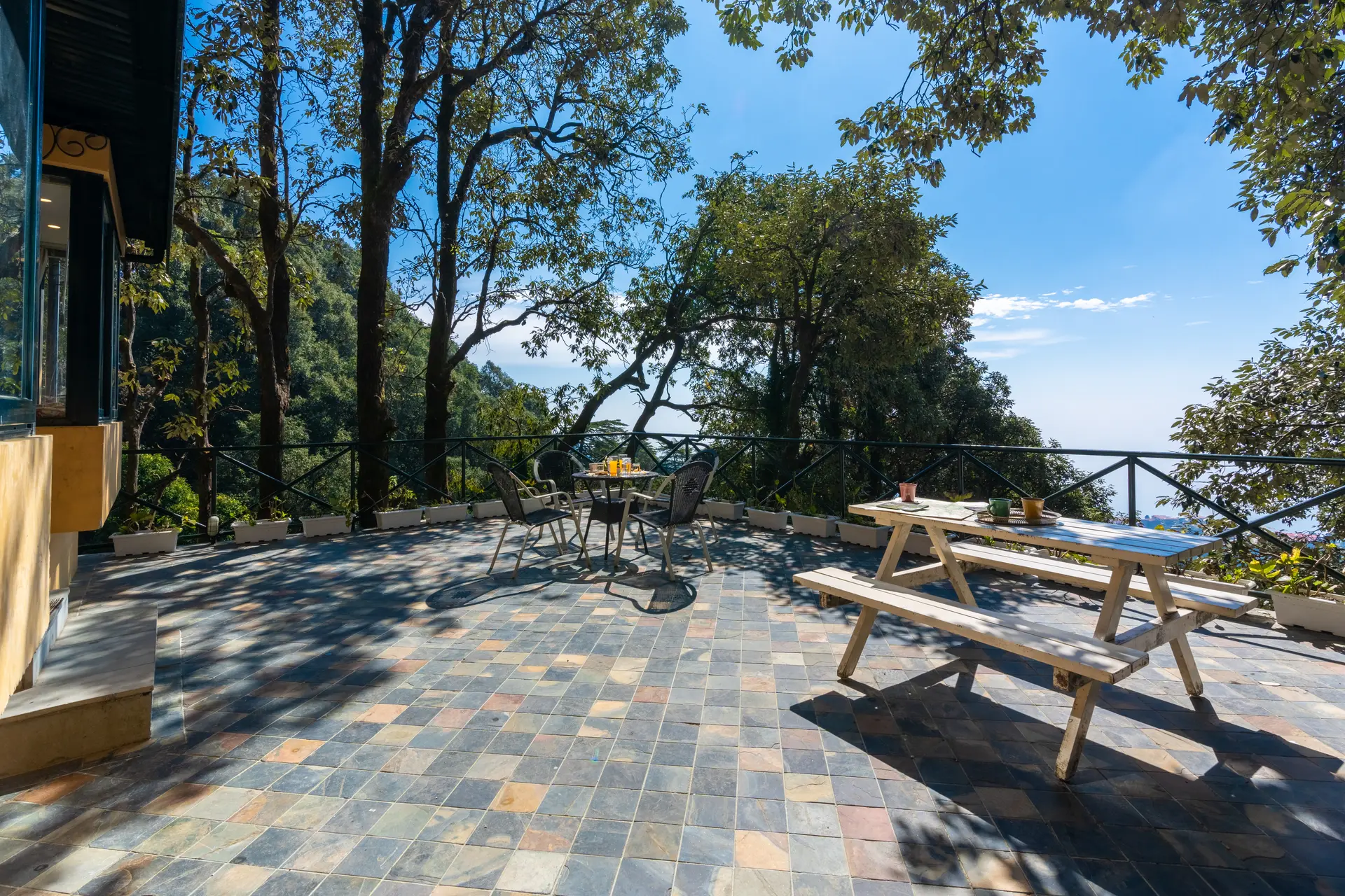 Image 11 of the property