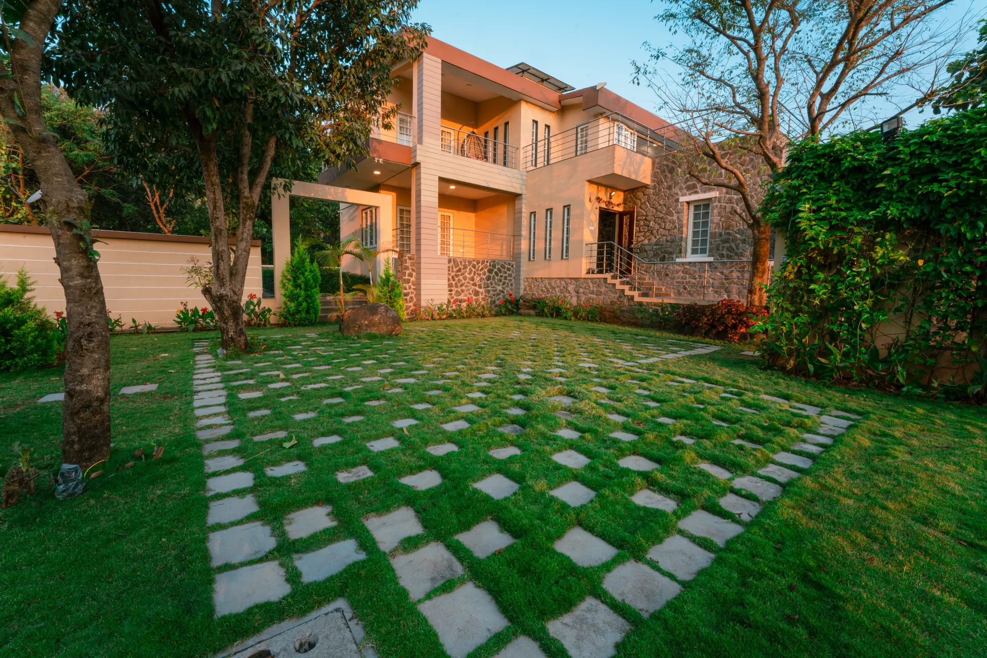 Image 29 of the property