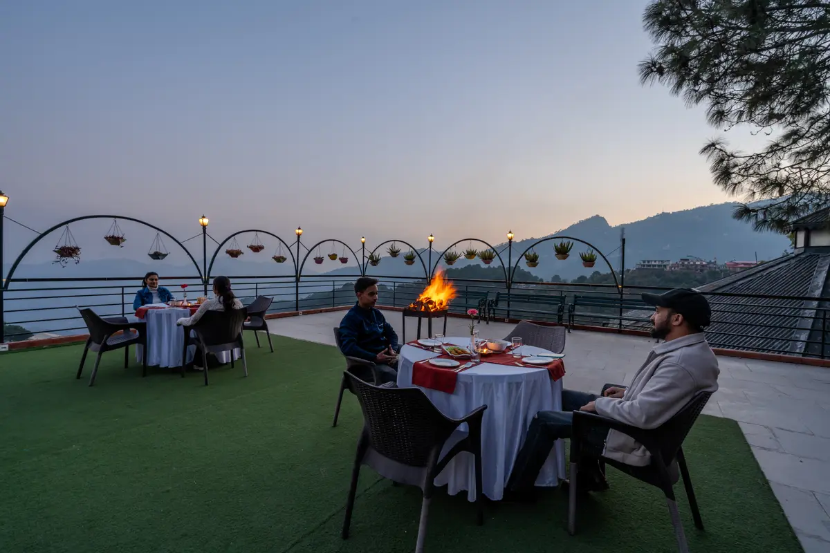 Bonfire evenings with stunning mountain views.