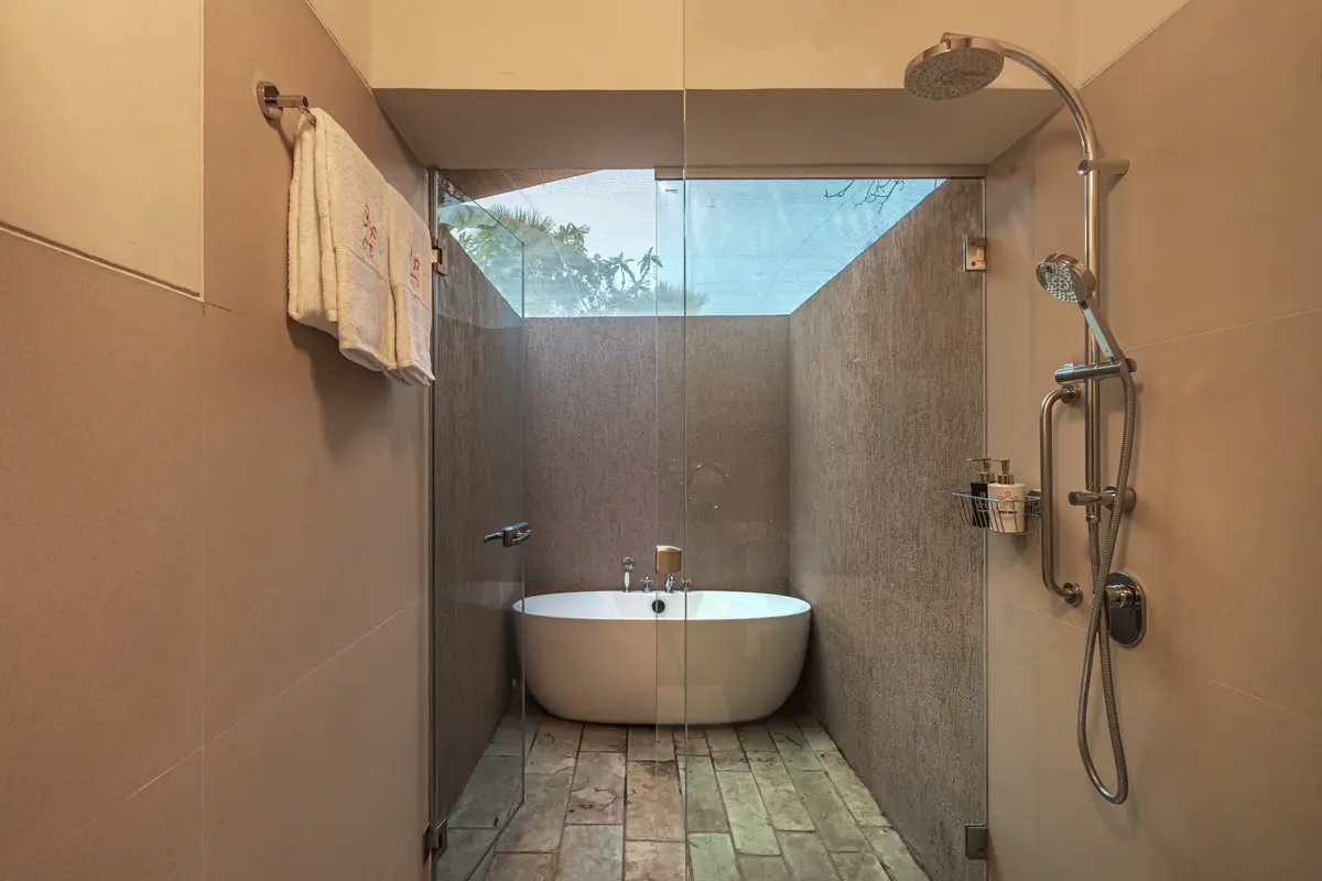 The master bedroom has an open-to-sky bathtub!