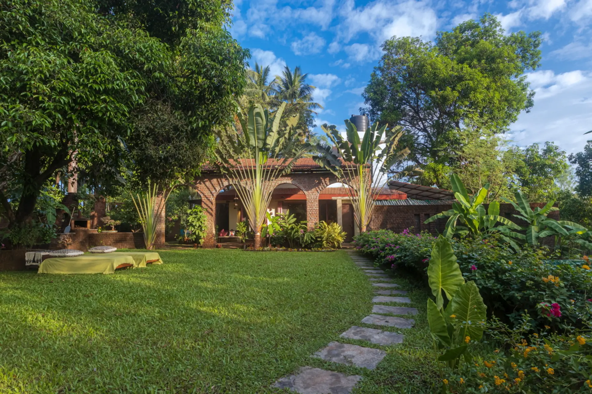 Image 7 of the property