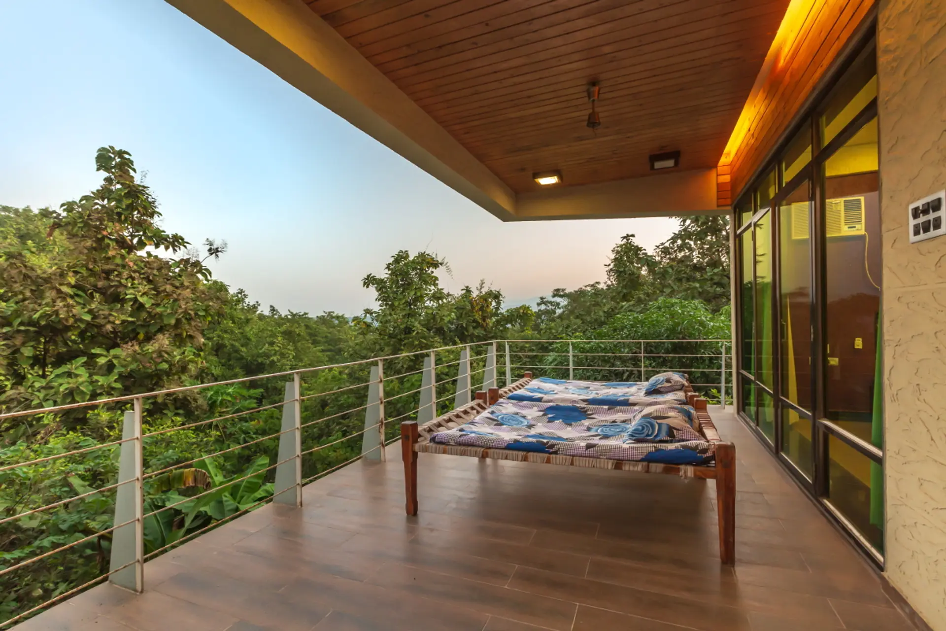 Bellini - Karjat, Maharashtra