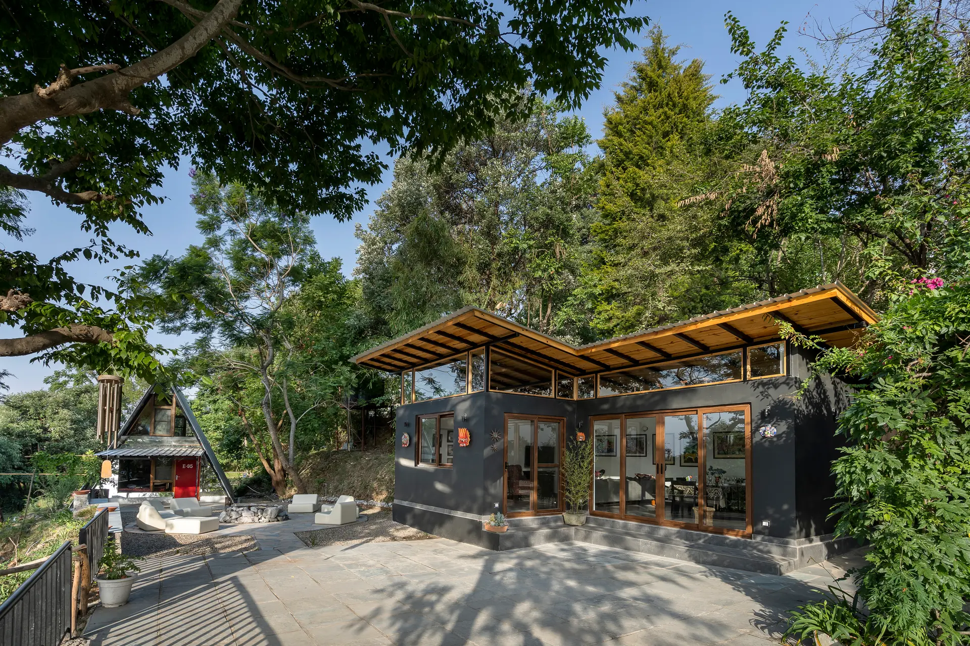 Image 11 of the property