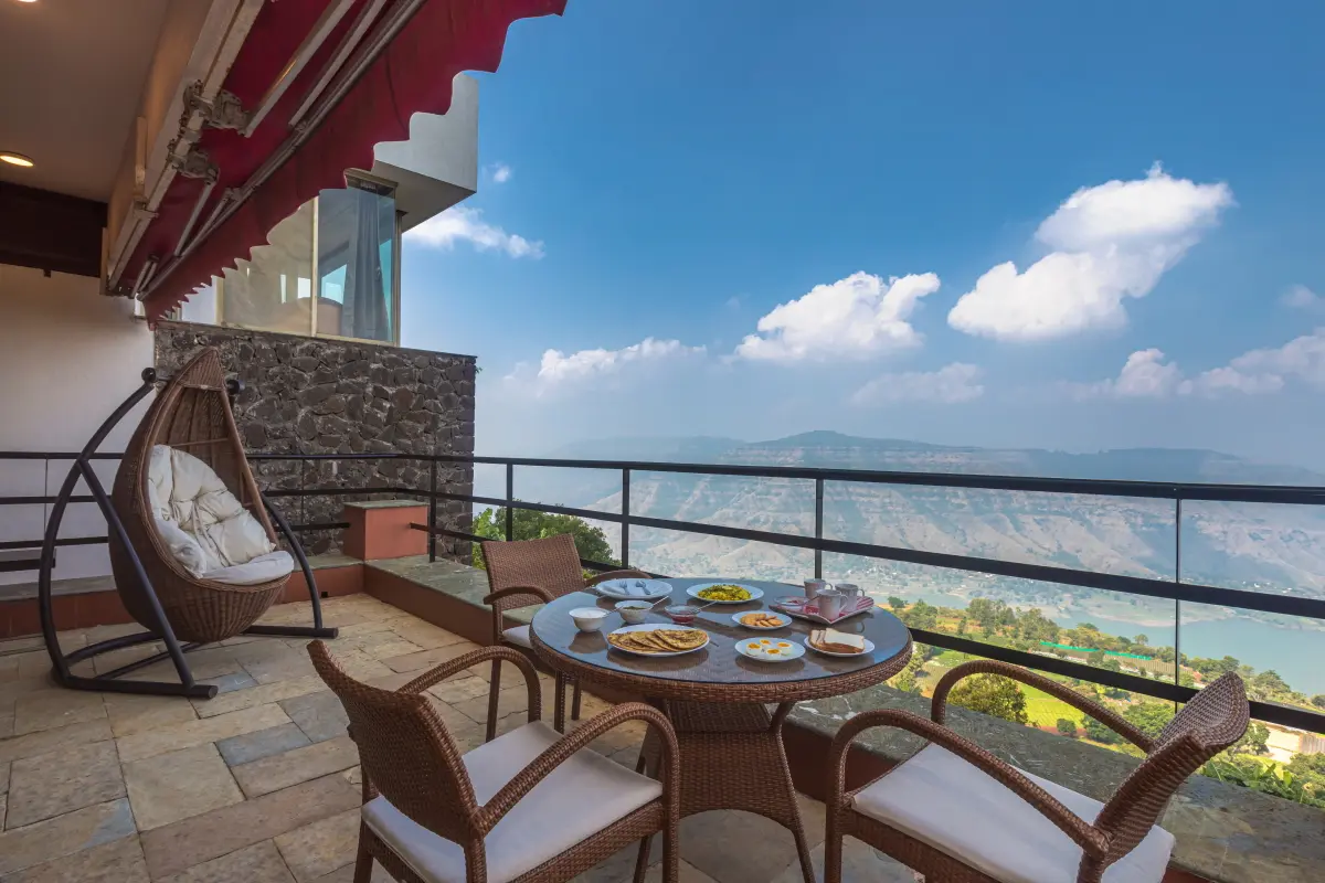 Enjoy spectacular views of the Sahyadri hills and Panchgani valley.

