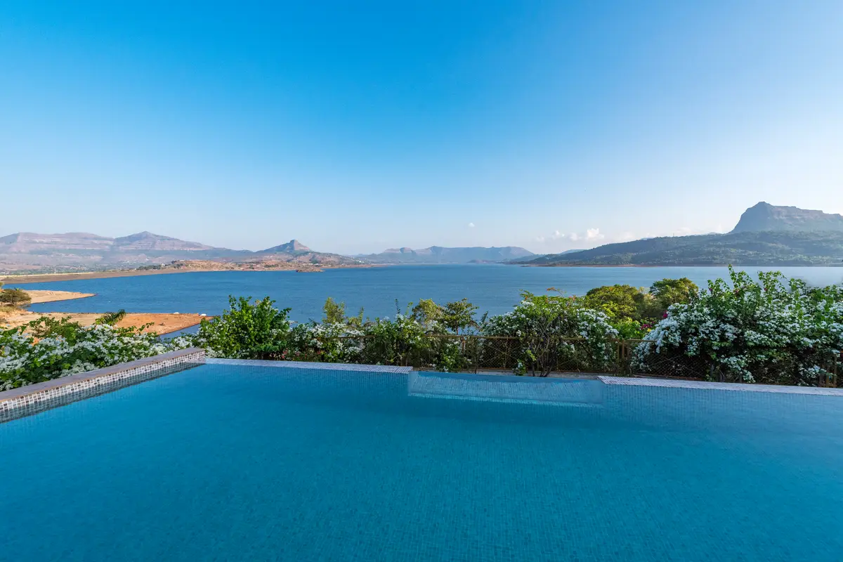 Gorgeous views of Pawna Lake
