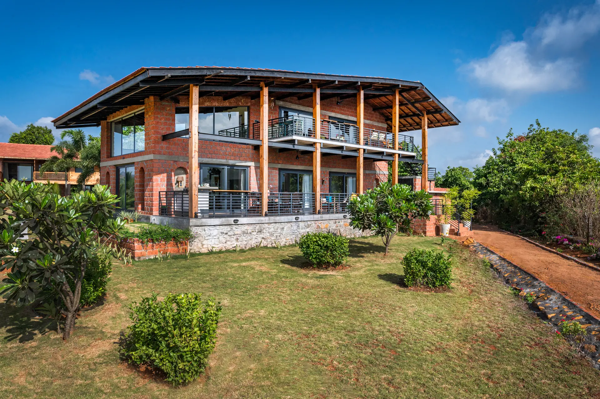 Image 11 of the property