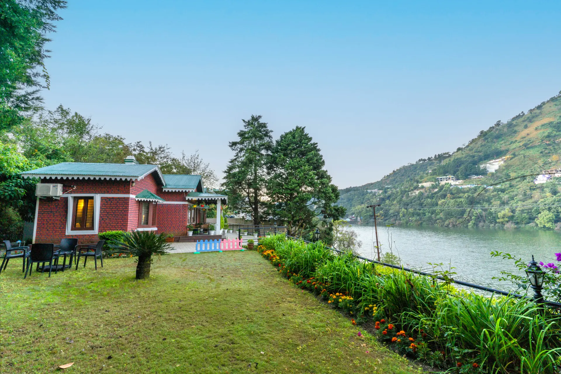 Gardens On The Lake - Bhimtal, Uttarakhand. 