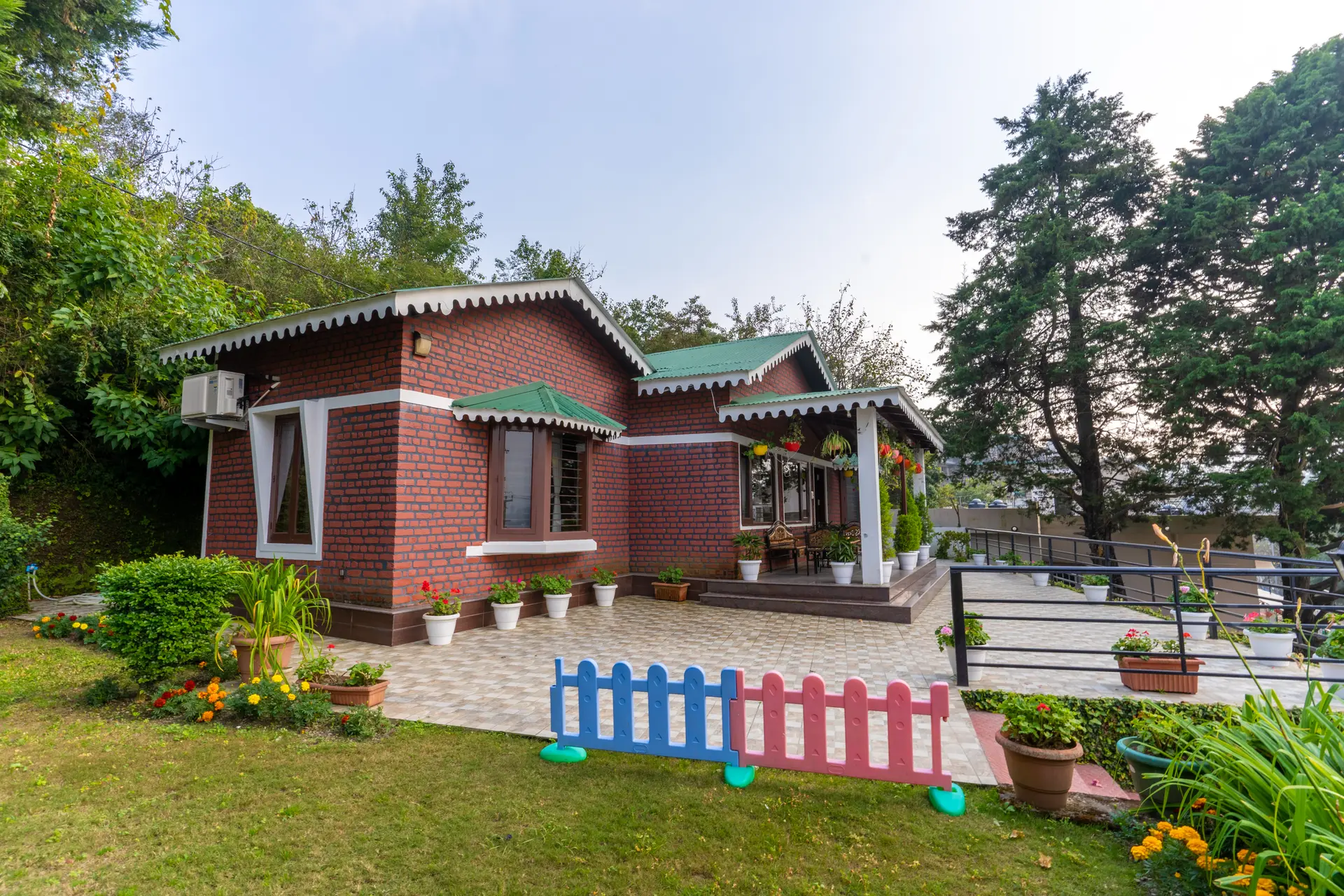 Gardens On The Lake - Bhimtal, Uttarakhand. 