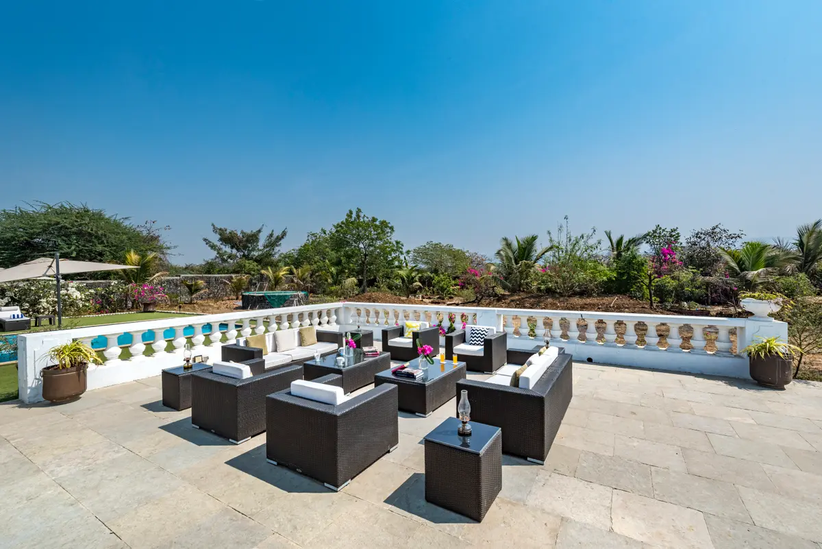 Experience the fine luxuries the home has to offer.