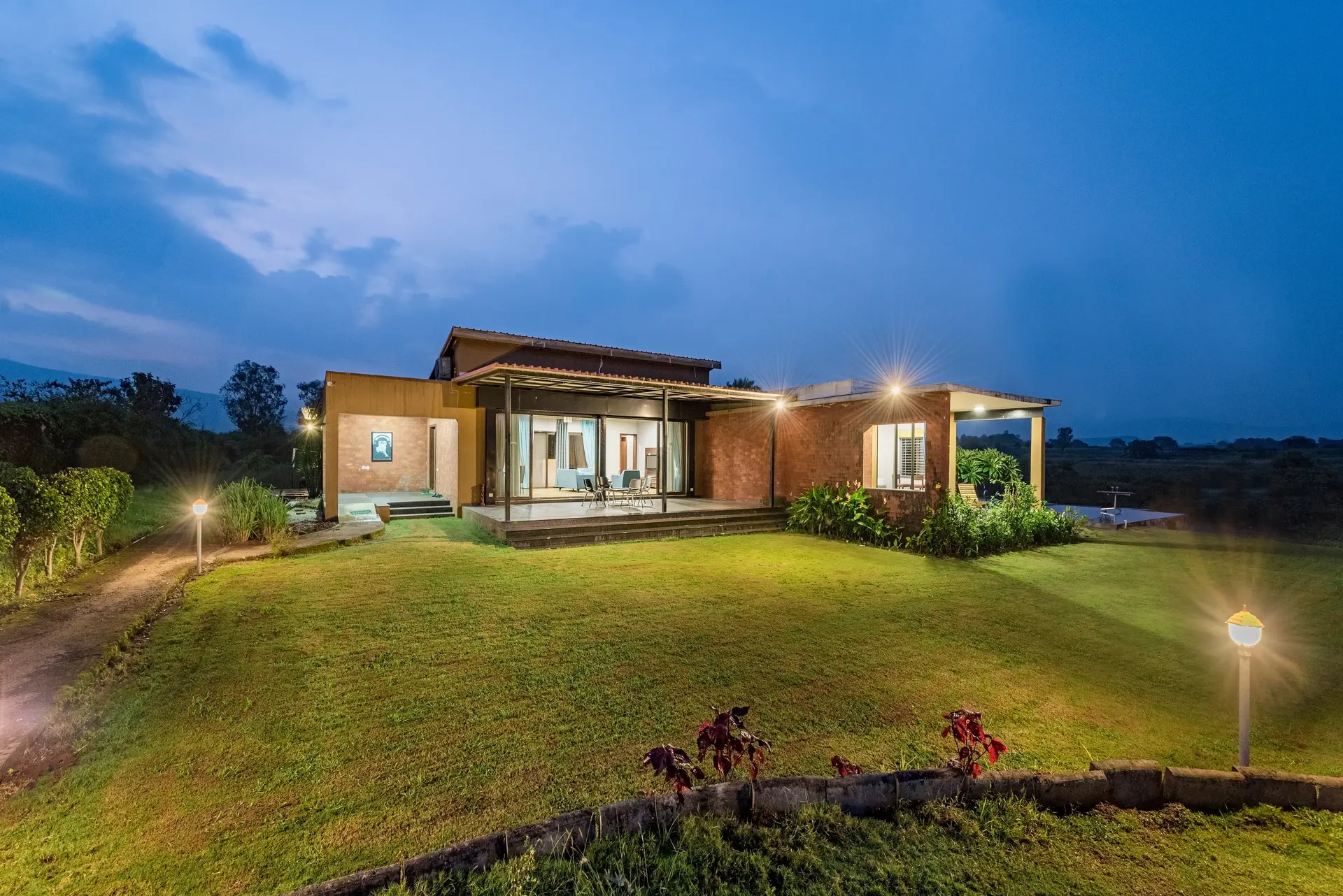 Image 9 of the property