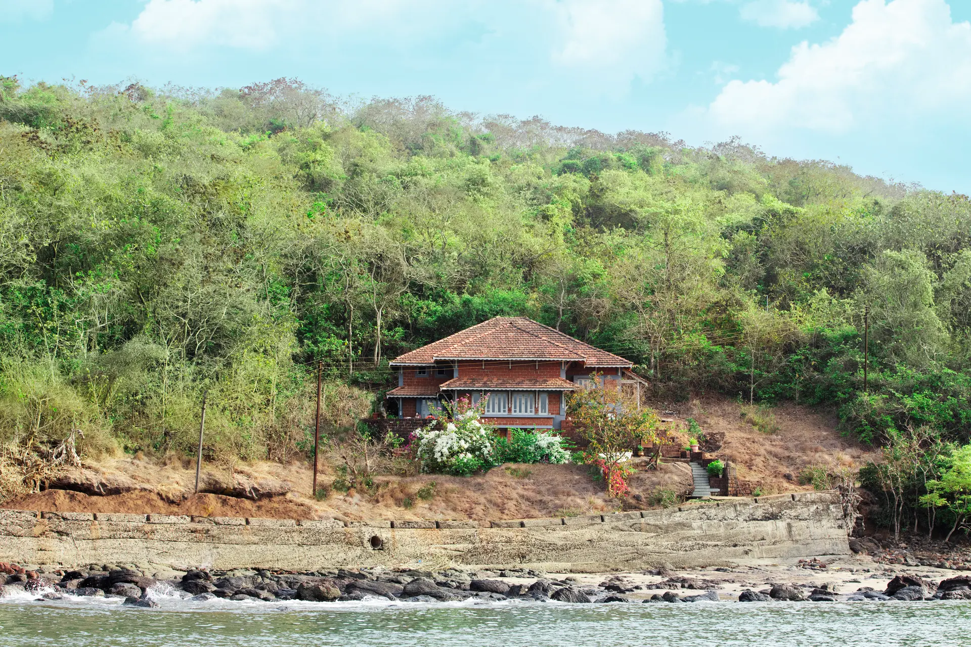 Image 32 of the property