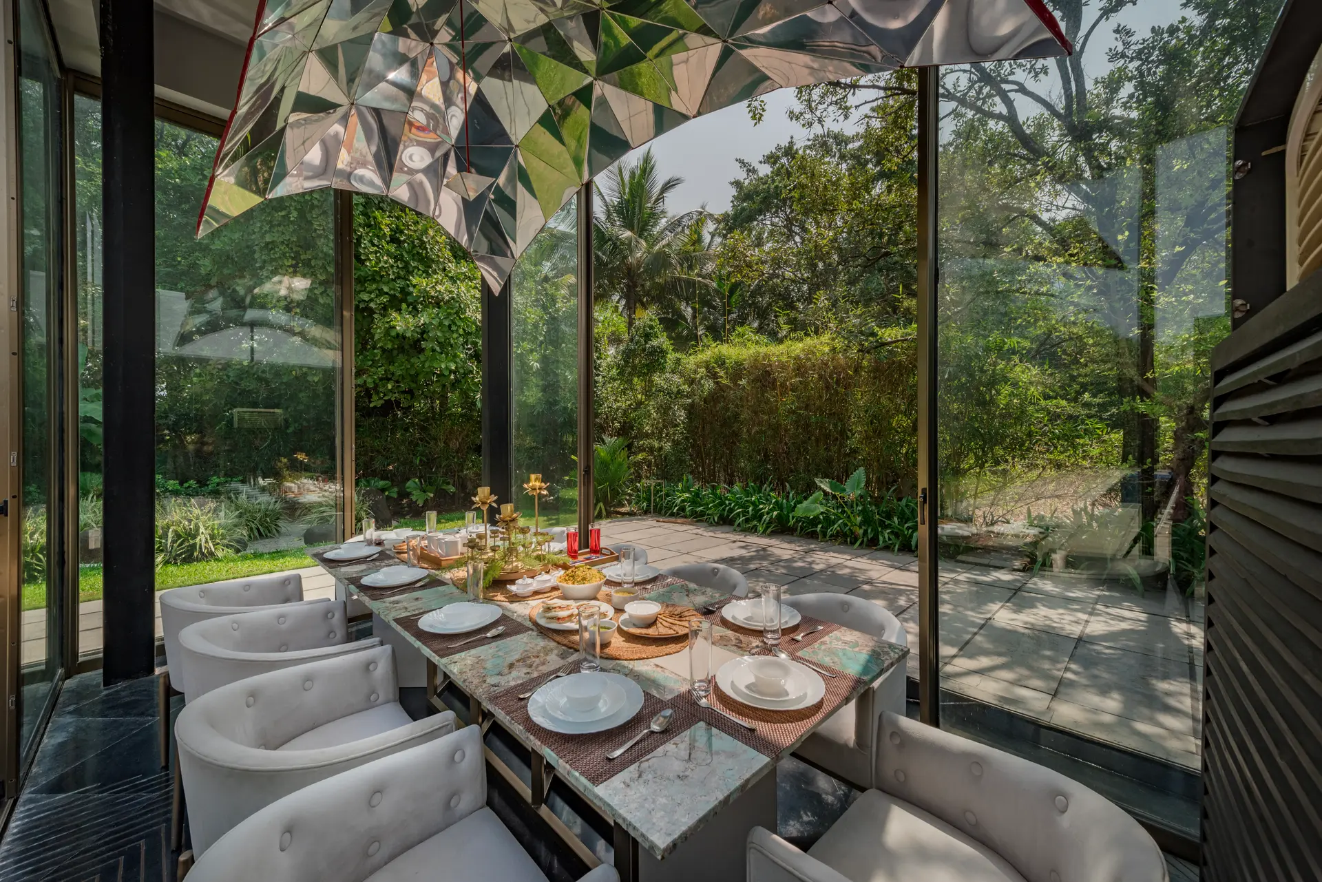 Glasshouse 91