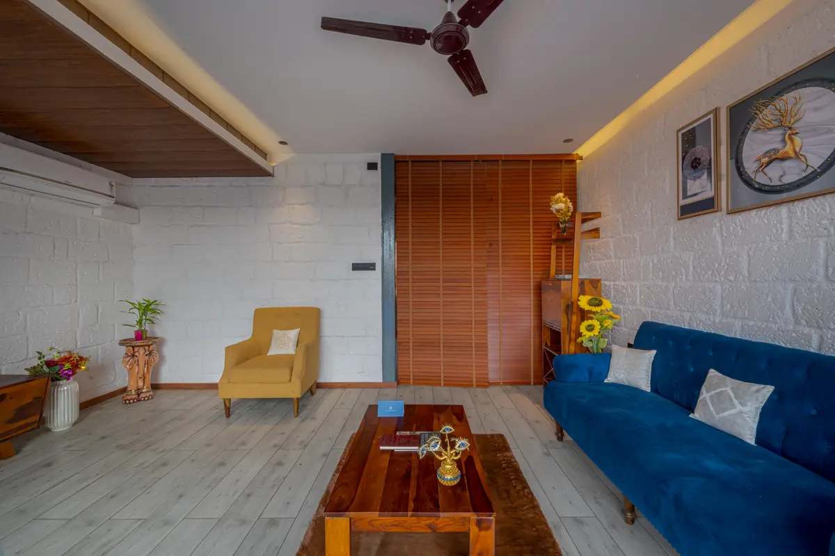 Spacious living room to netflix and chill!