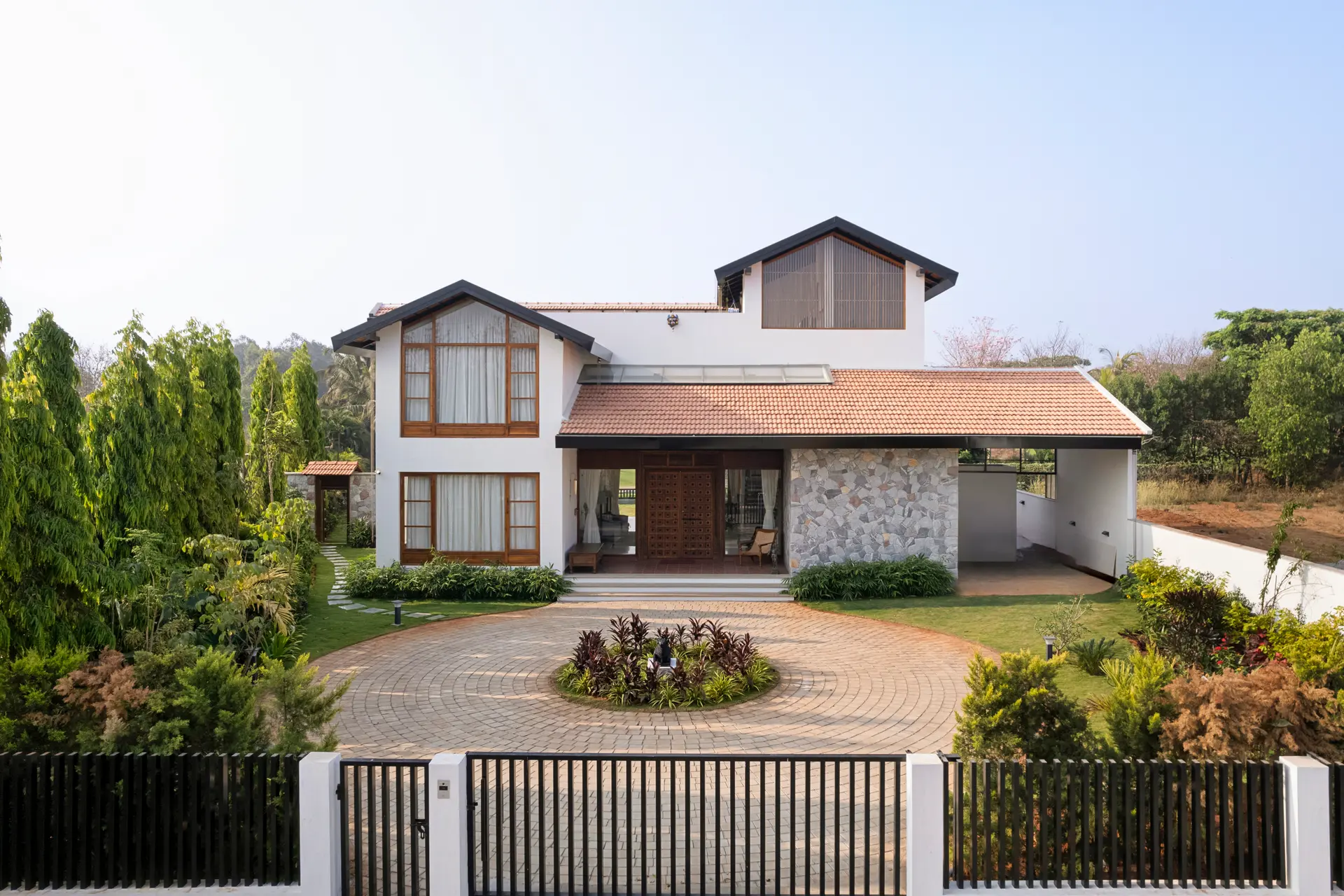 Image 31 of the property
