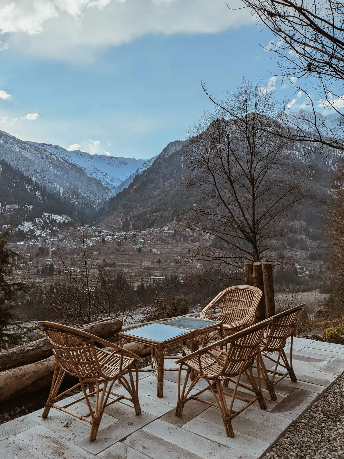This villa overlooks an expanse of mountains
