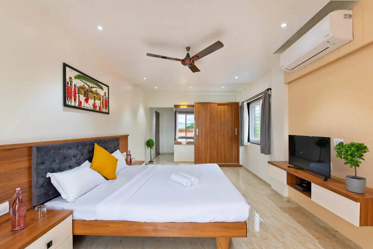 Cosy rooms that are fully furnished with modern amenities