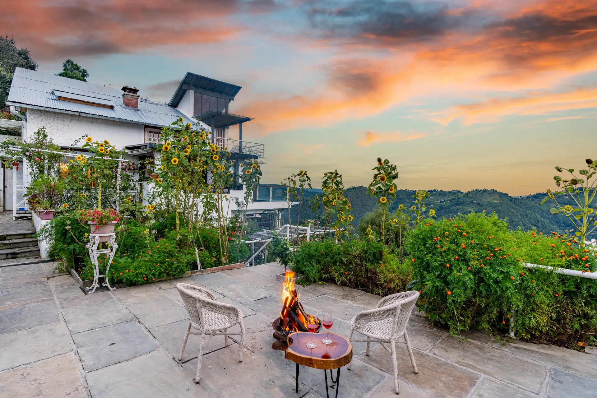 Hydrangea Hill (Villa) - Mukteshwar, Uttarakhand